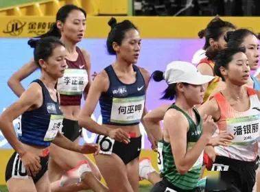 蒯曼夺铜牌 现场放“姐就是女王”：年轻小将的闪耀时刻