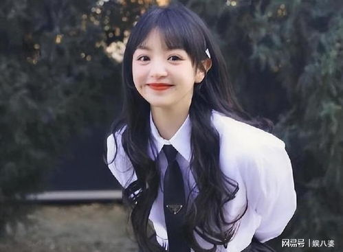 文颖倩谈田曦薇：甜妹外表下的多面反差