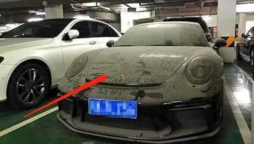 长春百万保时捷车库事故：理想车智驾模式成焦点