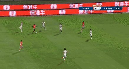 中超焦点战：上海海港3-1深圳新鹏城，卫冕冠军展现王者风范