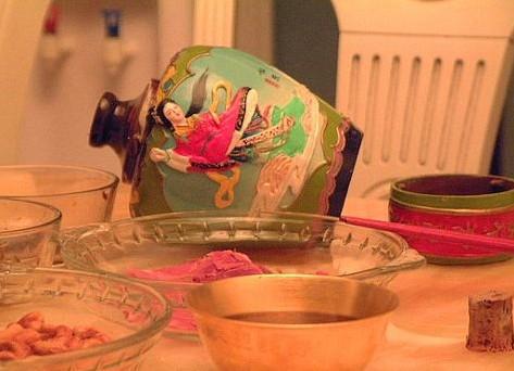 那晚，他与花雕的初次相遇