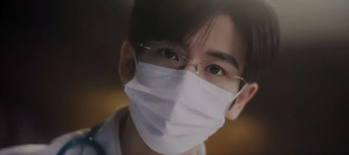 张凌赫新剧《爱你》开播：从《云之羽》到治愈系言情，他的演技蜕变之路