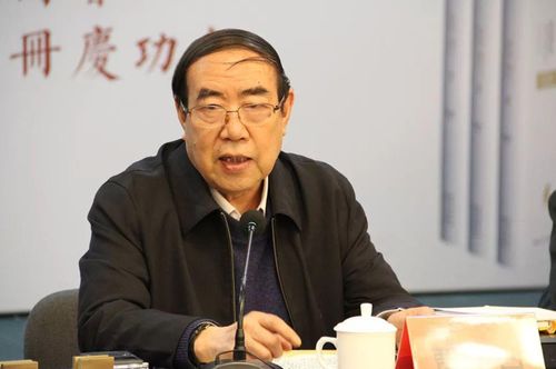 西北大学回应贾浅浅更改简历事件：真相究竟如何？