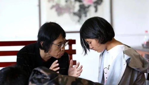 姜昆：捧着“带刺花朵”再登台，相声艺术的传承与创新