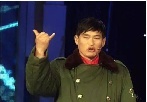 大衣哥朱之文：从采访到翻墙，背后的故事令人深思