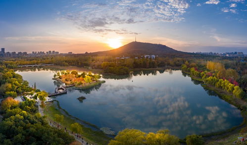 蜀峰湾的乡村慢生活：一场与自然和艺术的邂逅