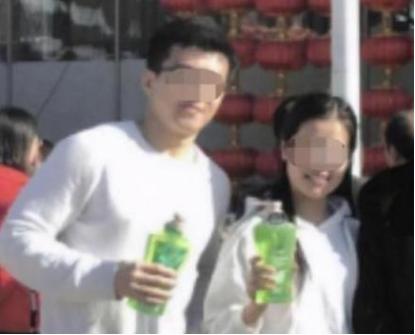 女子举报副教授前夫孕期出轨女学生：一场师德与道德的双重拷问