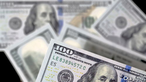 特朗普金卡引发全球热议，排队人数超25万！