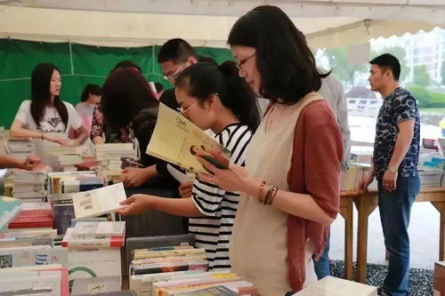 暖冬书香：春节记忆中的那些温暖瞬间