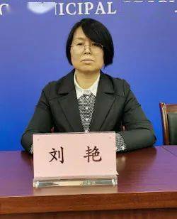 越少写作的人，真的会神话AI写作吗？