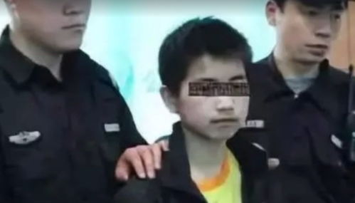 男子因抽烟被制止带俩娃离家出走：家庭矛盾的背后