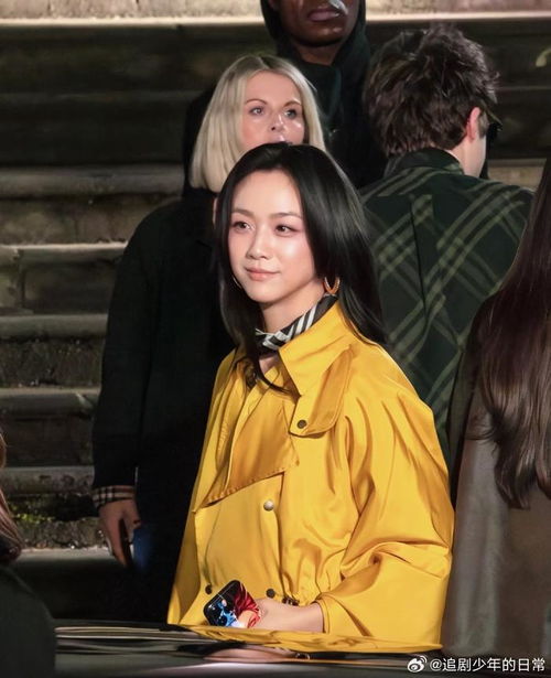 汤唯同款手机壳背后：哪吒敖丙的二次元情缘