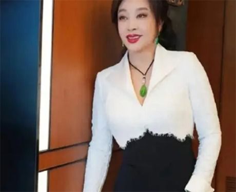 刘晓庆自曝《一路繁花》背后故事：原来“干架”才是主旋律？