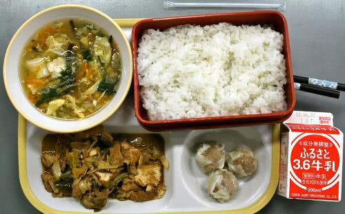 无法吃午餐的学生：一个被忽视的问题正在悄然影响着校园