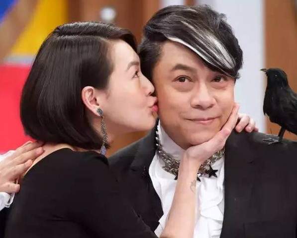 小S悼念方大同：一场关于情感表达的争议与思考