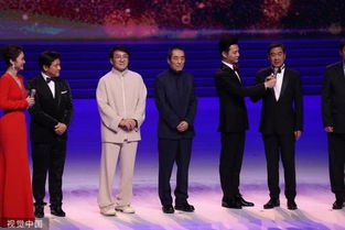 偶遇明星云集的三里屯之夜：成龙、张艺谋现身美食节