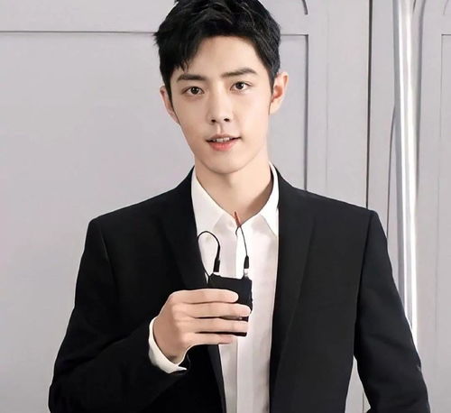 TOD'S副总手幅事件：一场粉丝文化的碰撞