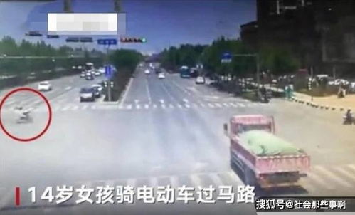 女子闯红灯被撞身亡，网约车是否该赔50万？真相令人深思