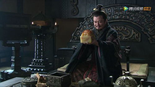 从称帝到退让：一场历史的深思