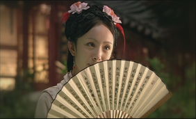 《红楼梦》：晴雯撕扇背后的秘密，他发现了两个鲜为人知的真相