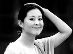 倪萍也关心赵本山上不上春晚：从观众视角看春晚情怀