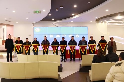 激活乡镇基层的“一池春水”：他用行动点燃了家乡的希望