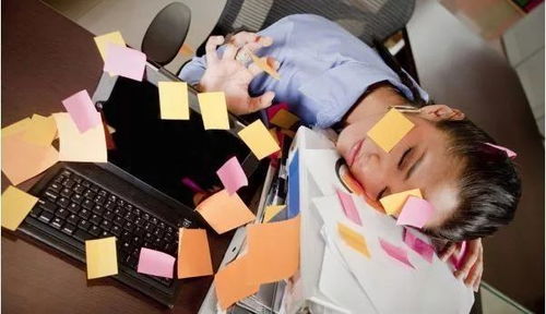 受一句口号的影响，他的人生从此改变