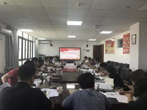 课堂文化构建：从“每周一论”到实践之路