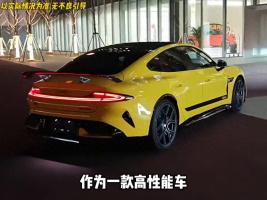 小米SU7 Ultra赛道首测：地表最快四门车的震撼体验