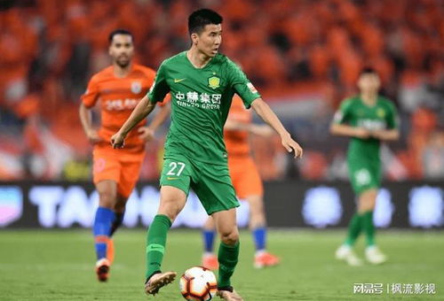 山东泰山队大胜大连，新赛季首秀震撼全场！