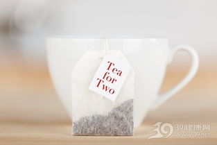 小心！美白牙齿的误区，你可能“白”过头了