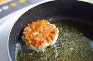 藕饼欲莲：一场关于美食与情怀的奇妙邂逅