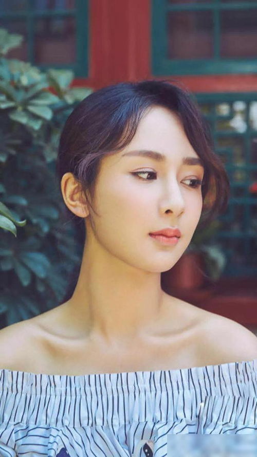 白鹿回应妆造争议：演员的专业与选择的自由