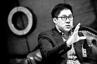 霍启刚谈政府工作报告：为青年与体育发展建言献策