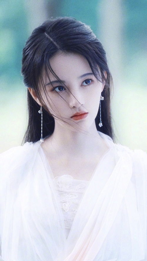 杨紫的魔性舞蹈引发全国文旅账号联动，背后的故事更让人感动