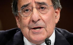 美国对乌克兰援助政策突变，真相远比表面复杂