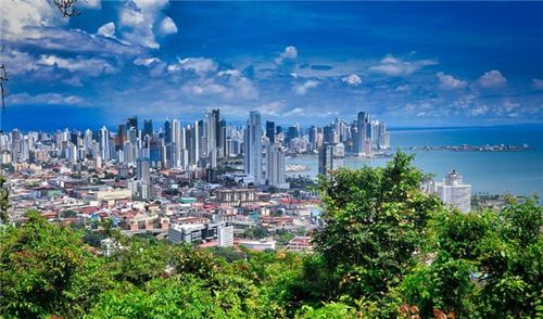 李嘉诚拟228亿美元卖掉43个港口：商业帝国的转身