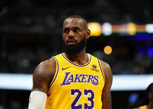 勒布朗詹姆斯24-25赛季表现如何？湖人球迷的深度解读