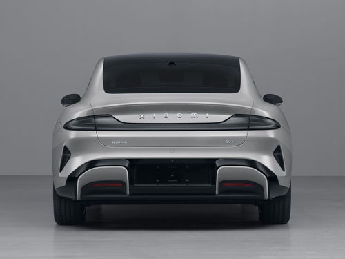 小米SU7 Ultra试驾体验：C照满两年的门槛与智能驾驶的魅力