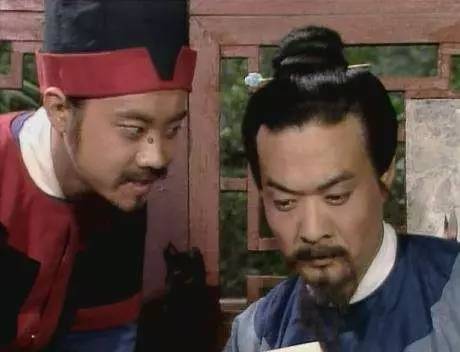 深度解析：贾雨村为何明知英莲被卖却袖手旁观？