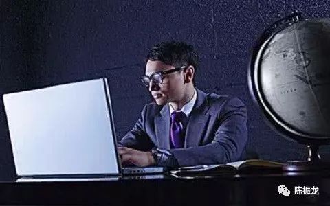 熬夜加班提神秘籍：如何在疲惫中保持清醒与高效