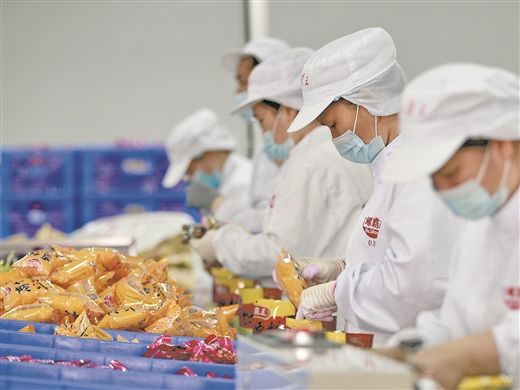 螺蛳粉远销全球30多个国家地区：小米粉如何走向世界