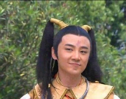 杨戬和哪吒都是12金仙的徒弟，为啥大家都觉得杨戬更胜一筹？