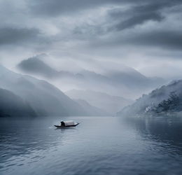 孤舟上的追梦人：一段心灵的远航