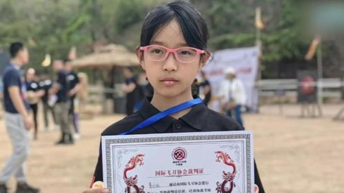 宁波13岁女孩练就飞刀绝技，背后的故事让人动容