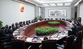 从个人视角看法治中国建设：协同共进的力量