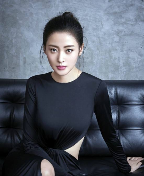 张天爱经纪人视角：多面角色的精彩蜕变之路