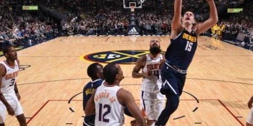 约基奇恐怖三双历史第一人：他是如何做到的？