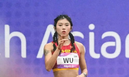 吴艳妮全国冠军金牌闪耀妇女节，她的赛场传奇与祝福