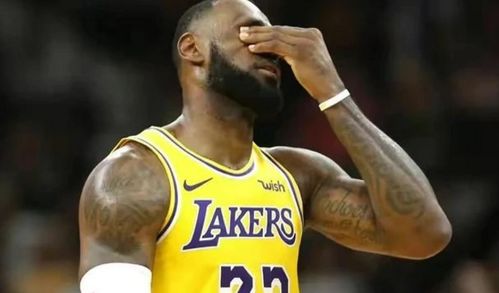 詹姆斯受伤时想到了浓眉：湖人双核的羁绊与未来展望